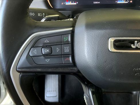 Used 2021 Jeep Grand Cherokee L Laredo w/ Luxury Tech Group I image 22