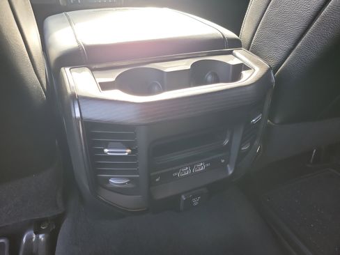 Used 2024 RAM 3500 Limited image 14