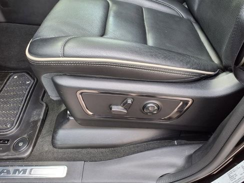 Used 2023 RAM 1500 Limited AWD/4WD image 19