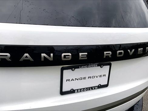 New 2026 Land Rover Range Rover Long Wheelbase SE image 15