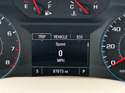 Used 2022 Chevrolet Malibu LS w/ Driver Confidence Package II FWD image 9