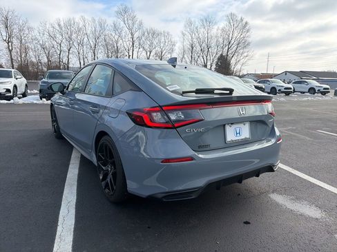 Certified 2024 Honda Civic Sport image 3