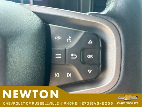 Used 2024 Ford Bronco Badlands AWD/4WD image 16