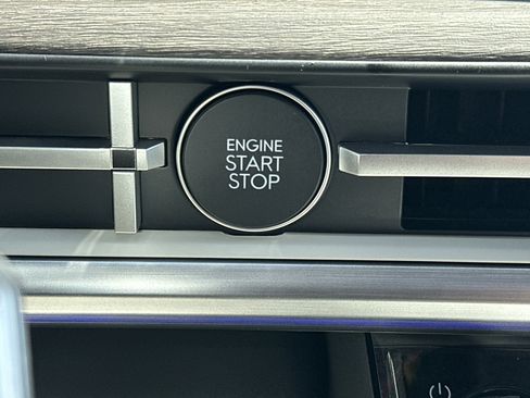 New 2026 Hyundai Santa Fe Calligraphy FWD image 22