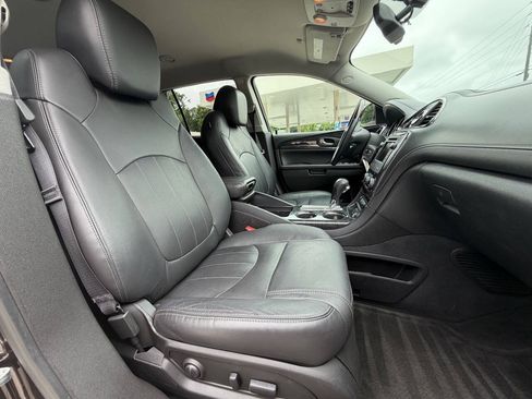 Used 2016 Buick Enclave Leather FWD image 7