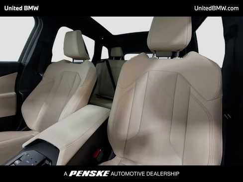 Used 2025 BMW X3 xDrive30i w/ Convenience Package AWD/4WD image 5