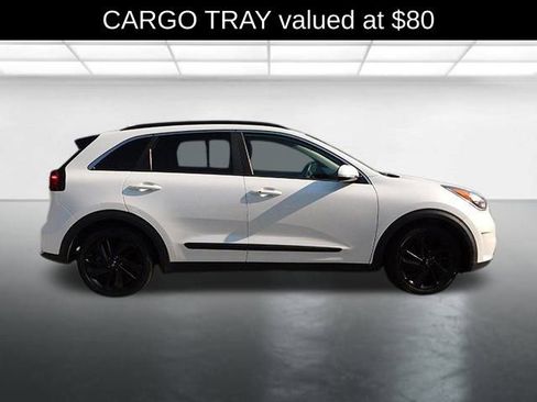 Used 2019 Kia Niro S Touring image 4