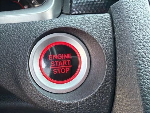 Used 2019 Honda Civic Sport image 30
