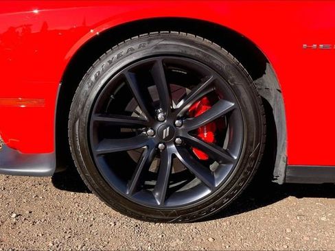 Used 2020 Dodge Challenger R/T w/ Plus Package image 9