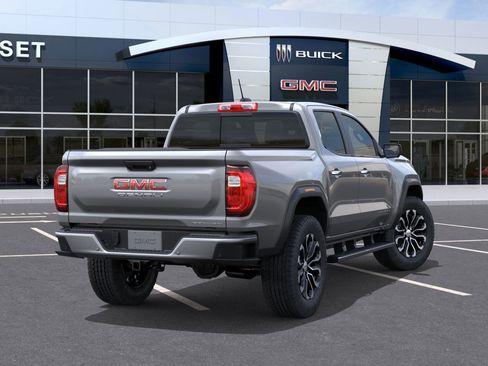 New 2026 GMC Canyon Denali image 4