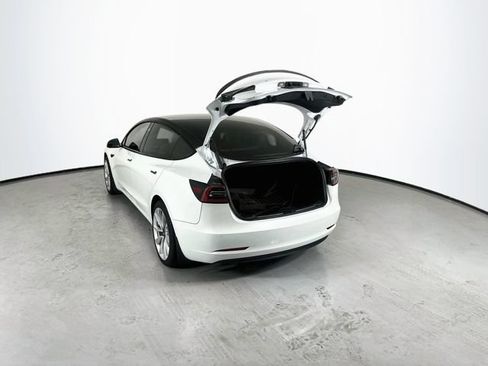 Used 2022 Tesla Model 3 Long Range AWD/4WD image 23