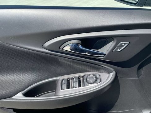 Used 2024 Chevrolet Malibu LT FWD image 23