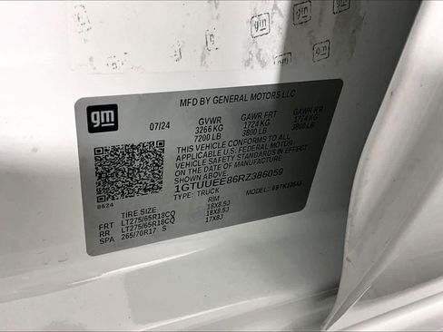 Certified 2024 GMC Sierra 1500 AT4 w/ AT4 Premium Package AWD/4WD image 36