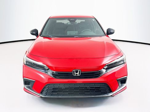 Used 2023 Honda Civic Sport image 2
