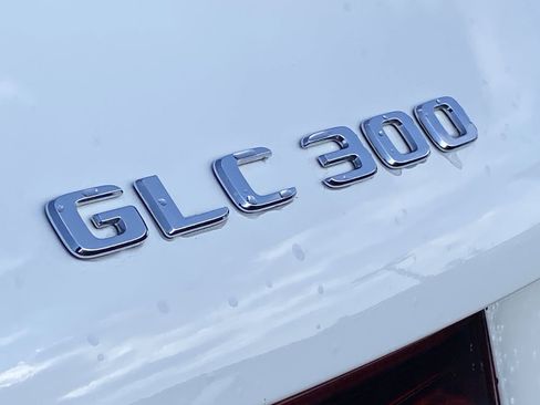 Used 2020 Mercedes-Benz GLC 300 image 34