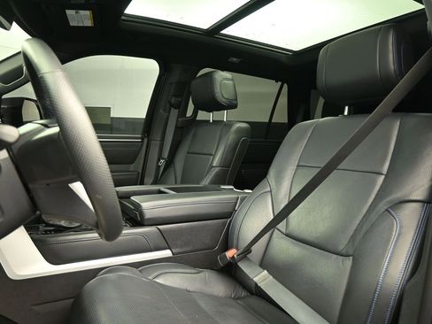 Used 2024 Toyota Sequoia Platinum image 13