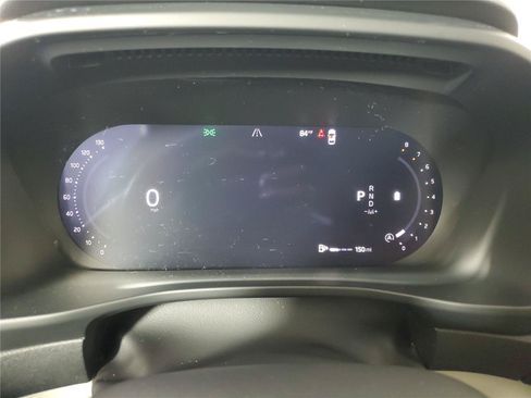 Certified 2026 Volvo XC40 B5 Plus AWD/4WD image 27