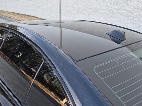 Used 2011 BMW ALPINA B7 w/ Driver Assistance Pkg image 23