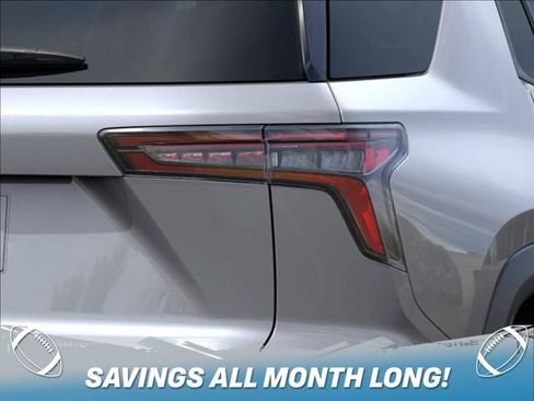 New 2026 Chevrolet Equinox LT w/ Convenience Package II FWD image 11