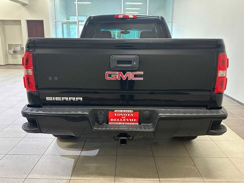 Used 2017 GMC Sierra 1500 4WD Double Cab 143.5 image 5