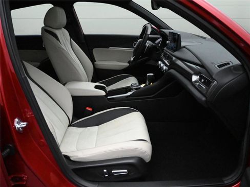 Certified 2025 Acura Integra A-Spec image 19