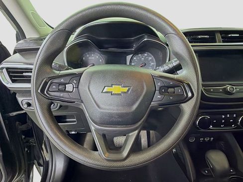 Used 2022 Chevrolet TrailBlazer LT w/ Confidence II Package image 14
