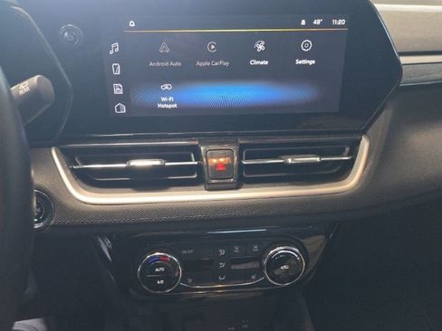 Used 2024 Chevrolet TrailBlazer LT w/ Convenience Package AWD/4WD image 36