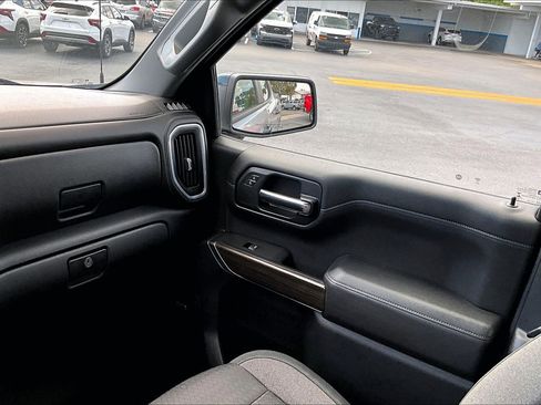 Used 2020 Chevrolet Silverado 1500 LT Trail Boss image 16