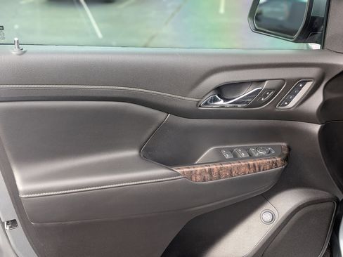 Certified 2023 GMC Acadia Denali w/ Denali Technology Package image 14