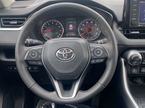 Certified 2022 Toyota RAV4 XLE Premium image 16