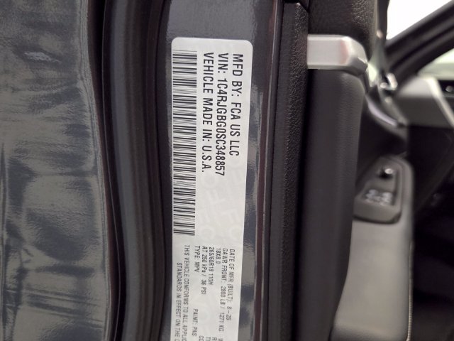 Used 2025 Jeep Grand Cherokee Limited RWD image 20