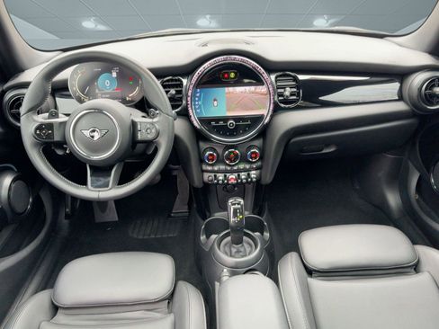 Used 2023 MINI Cooper S image 4