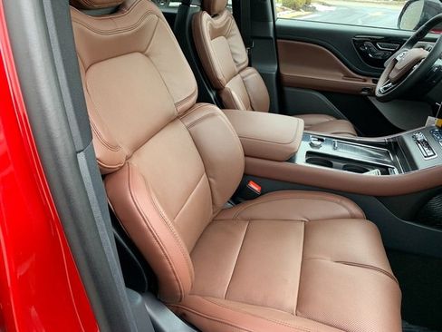 New 2026 Lincoln Aviator Reserve image 18