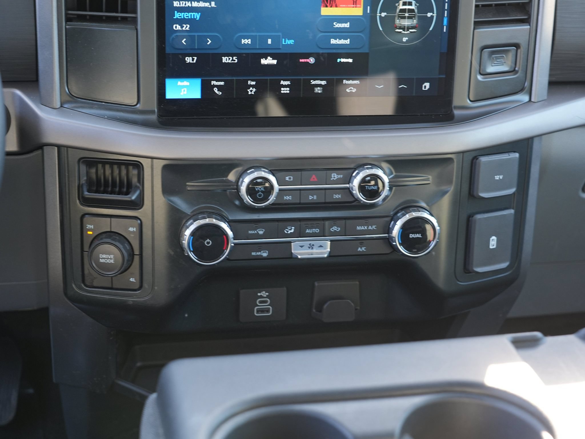 Used 2025 Ford F150 XLT w/ Equipment Group 301A Standard AWD/4WD image 24