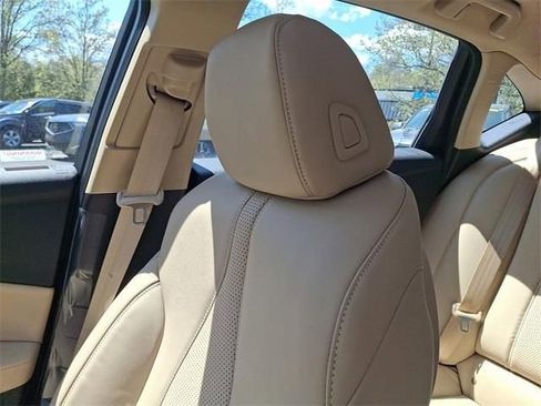 Certified 2025 Acura TLX w/ Technology Package image 19