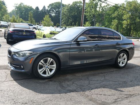 Used 2017 BMW 330i Sedan image 75