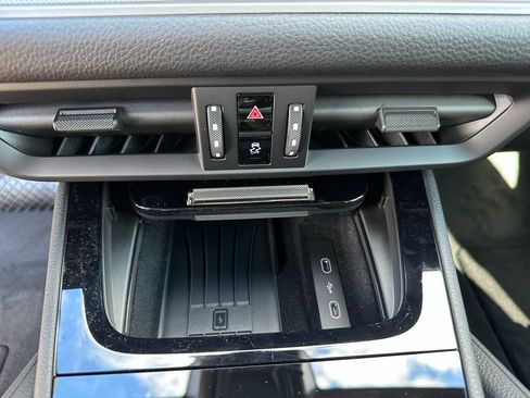 Certified 2026 Porsche Cayenne AWD/4WD image 23