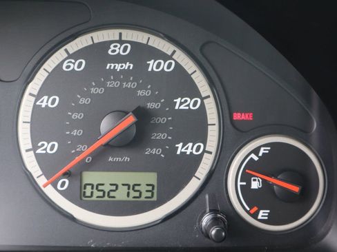 Used 2004 Honda CR-V LX image 43