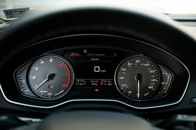Used 2024 Audi SQ5 Premium AWD/4WD image 30