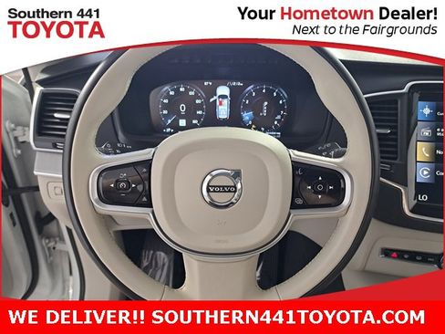 Used 2022 Volvo XC90 T5 Momentum w/ Protection Package Premier image 28