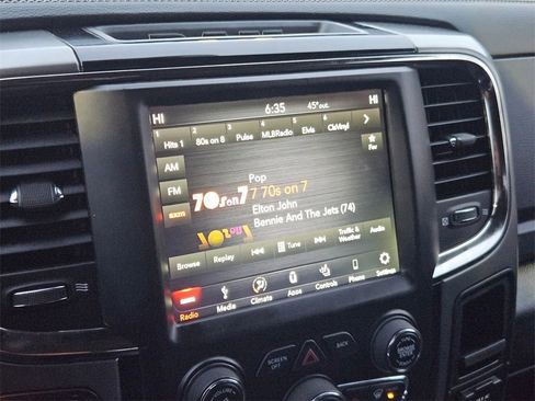 Used 2018 RAM 1500 Sport image 20