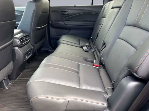 Certified 2024 Honda Passport TrailSport image 15