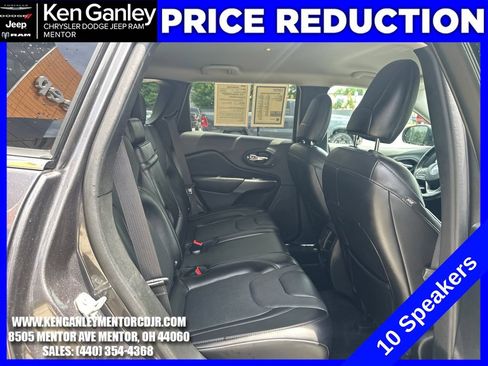 Used 2019 Jeep Cherokee Limited AWD/4WD image 24