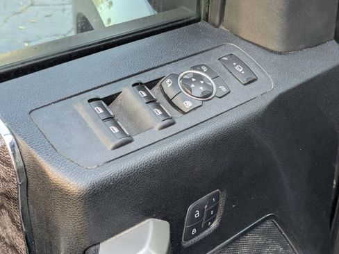 Used 2017 Ford F450 Lariat w/ Lariat Ultimate Package image 11