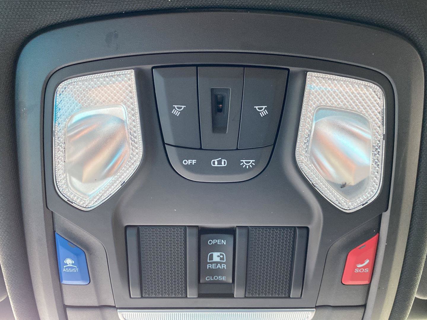 Used 2021 RAM 1500 Big Horn AWD/4WD image 38