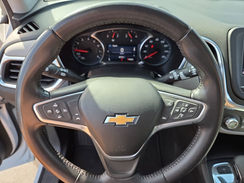 Certified 2022 Chevrolet Equinox LT AWD/4WD image 19