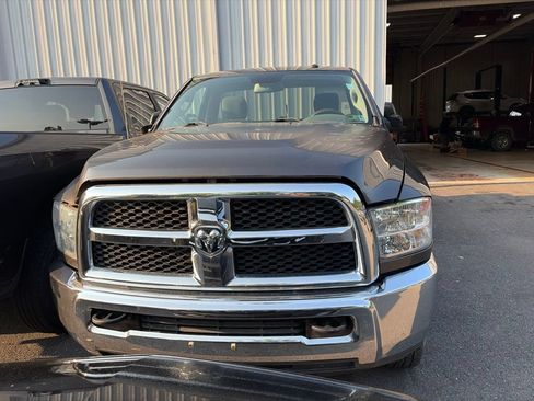 Used 2016 RAM 3500 Tradesman w/ Chrome Appearance Group AWD/4WD image 2