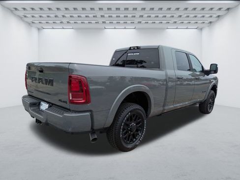 New 2026 RAM 2500 Limited AWD/4WD image 4