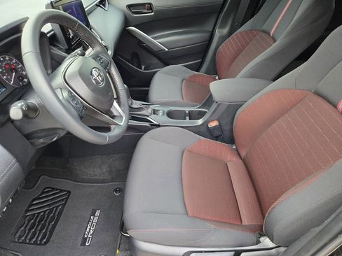 Used 2024 Toyota Corolla Cross AWD Hybrid image 8