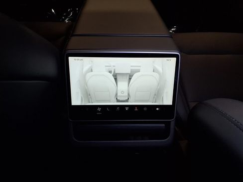 Used 2024 Tesla Model 3 Standard Range RWD image 11